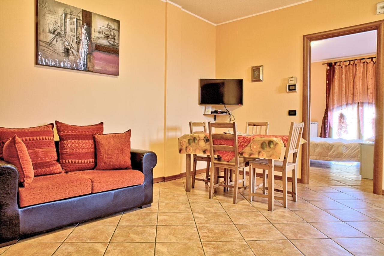 טסרה Agriturismo Il Melograno מראה חיצוני תמונה
