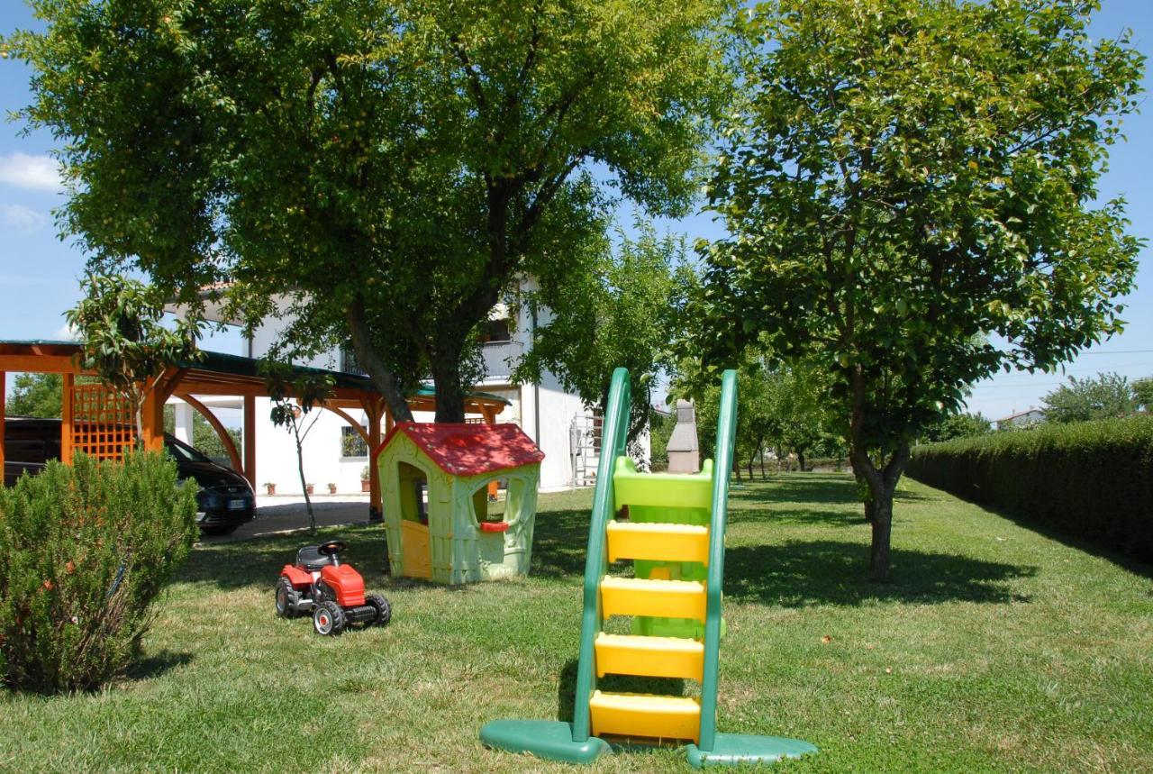 טסרה Agriturismo Il Melograno מראה חיצוני תמונה