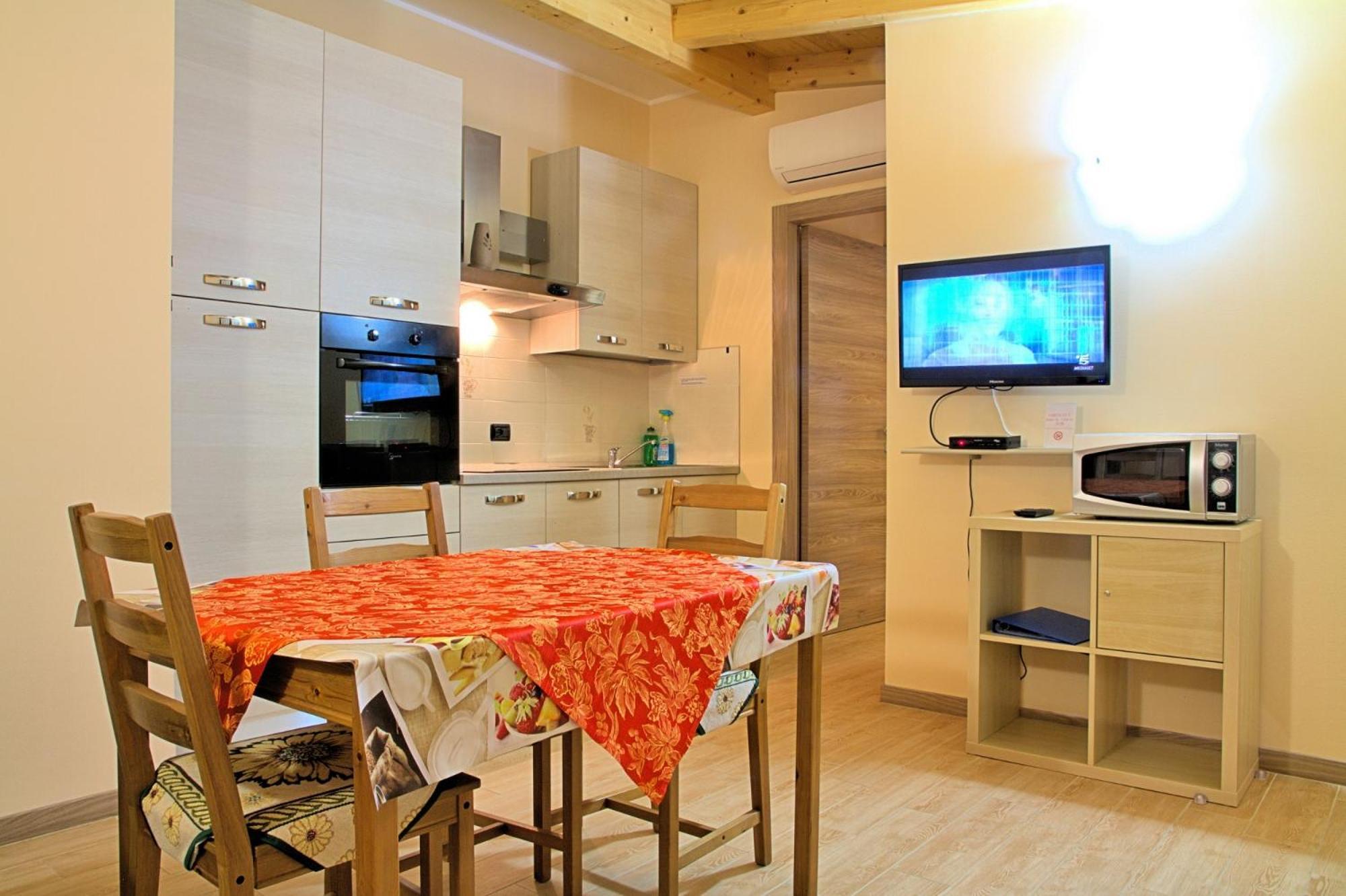 טסרה Agriturismo Il Melograno מראה חיצוני תמונה
