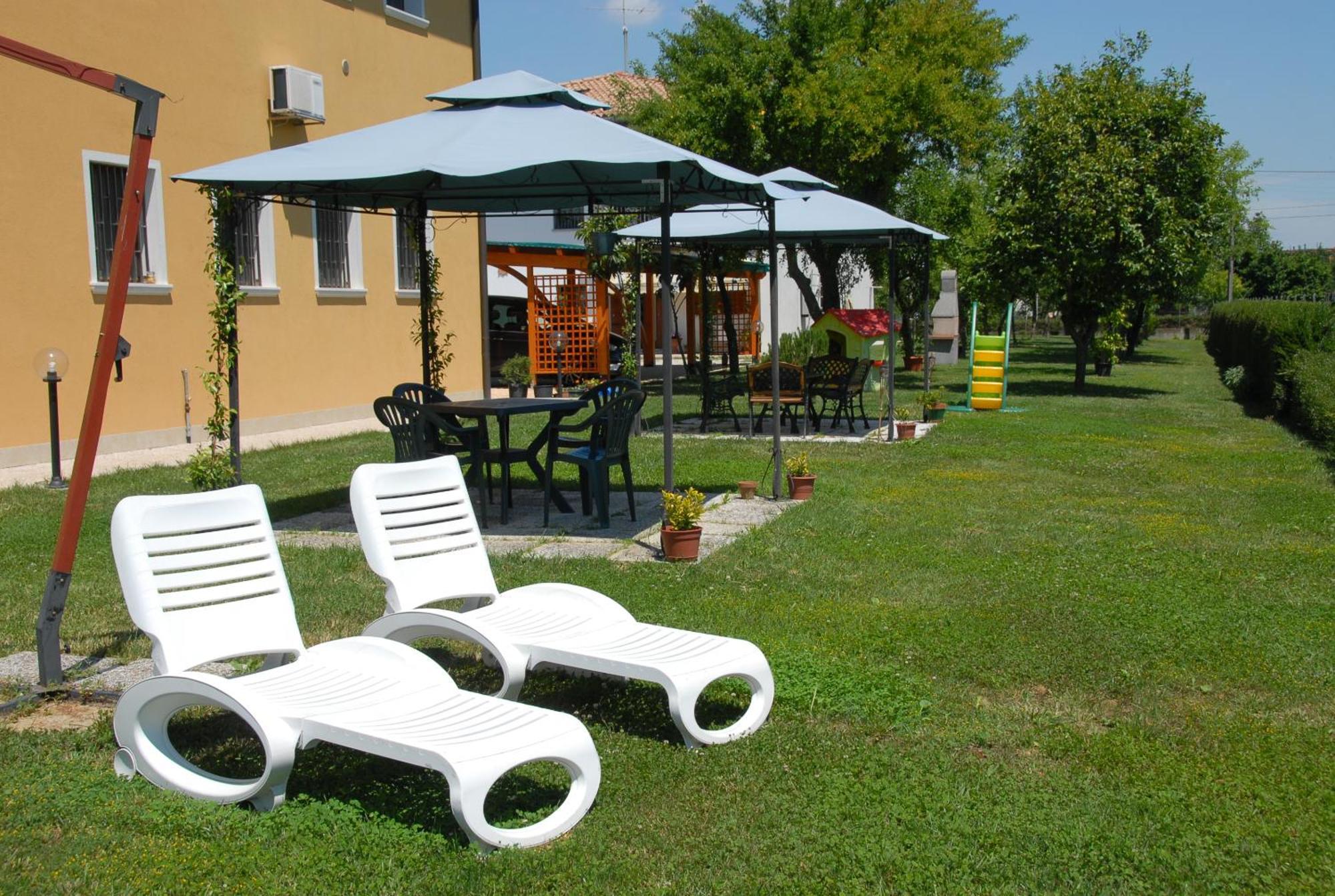 טסרה Agriturismo Il Melograno מראה חיצוני תמונה