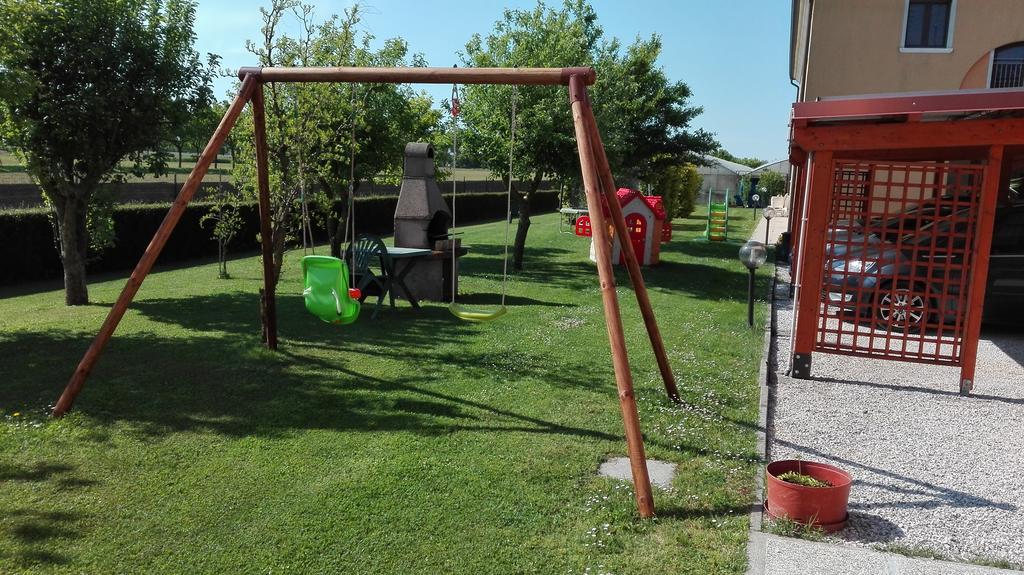 טסרה Agriturismo Il Melograno מראה חיצוני תמונה